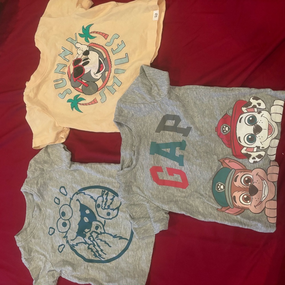 GAP Kids Graphic Tees - Gray, Yellow, Red 3 for $20